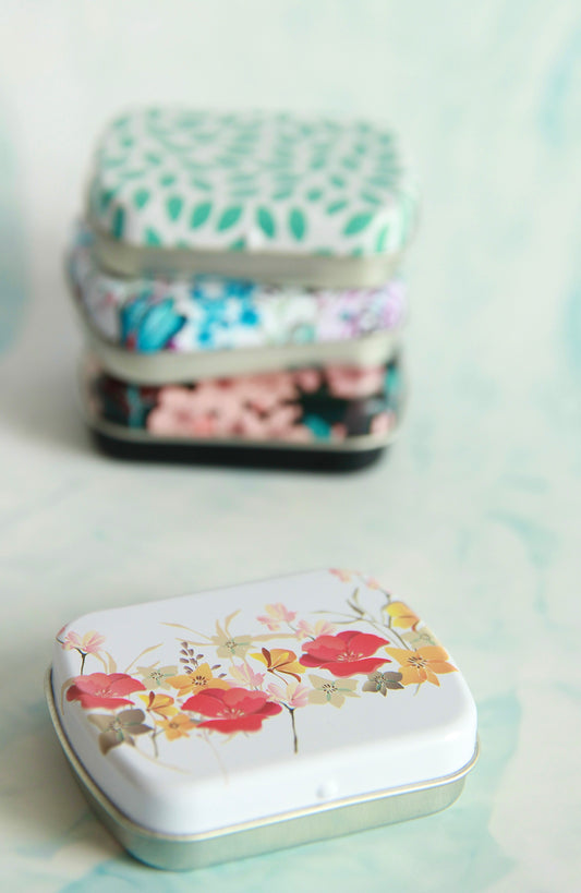 Hijab Pin Travel Case (𝘸𝘪𝘵𝘩 𝘱𝘪𝘯𝘴)