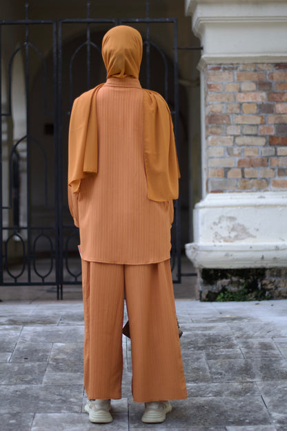 Rust Pleated Set